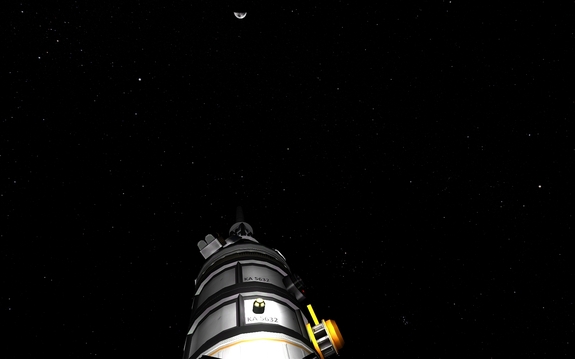 Wehrtop EVA'd to place the fuel pipe endpoint & snapped this shot. No, that's not where we're heading... yet